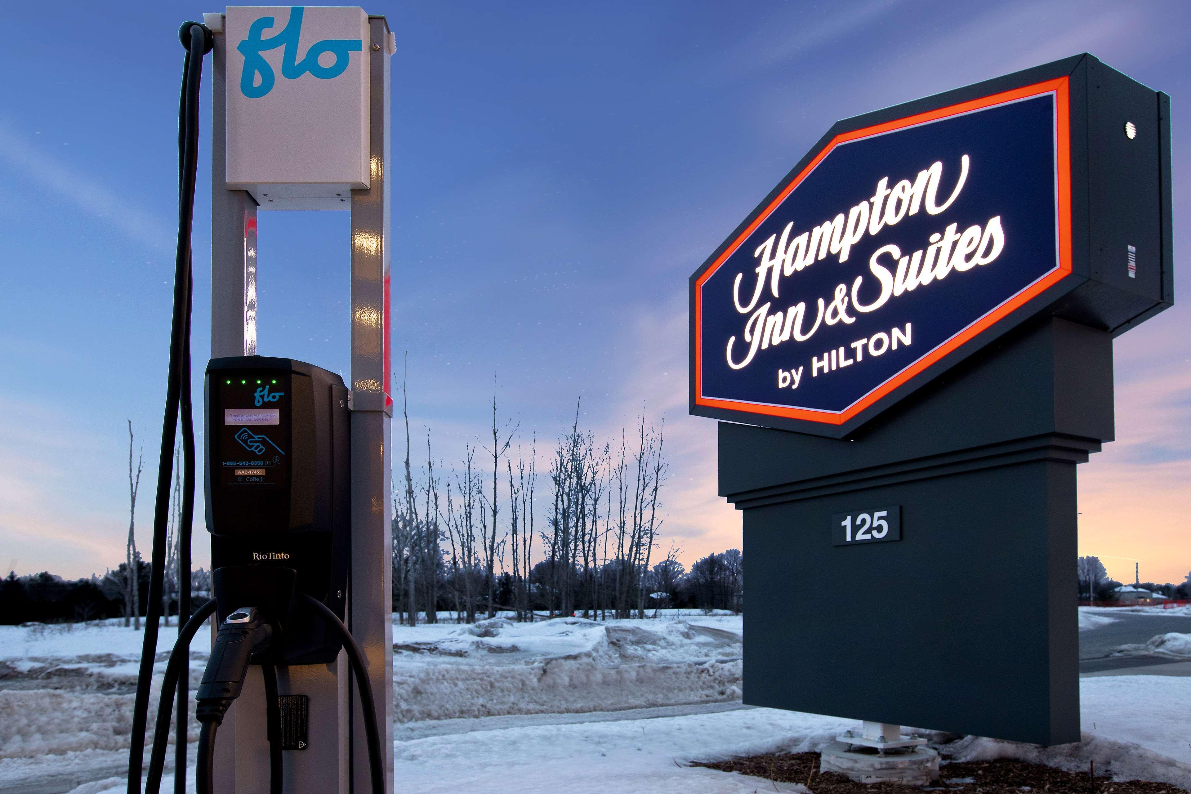 Hampton Inn & Suites Ottawa West, Ontario, Canada Buitenkant foto